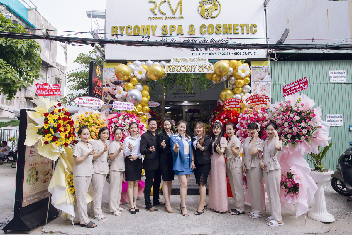 hình ảnh ngày khai trương tại rycomy premium spa